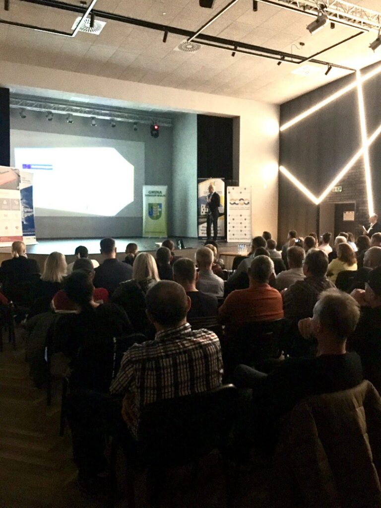 114d02a7-2143-4bd6-b7c2-41187ef27553