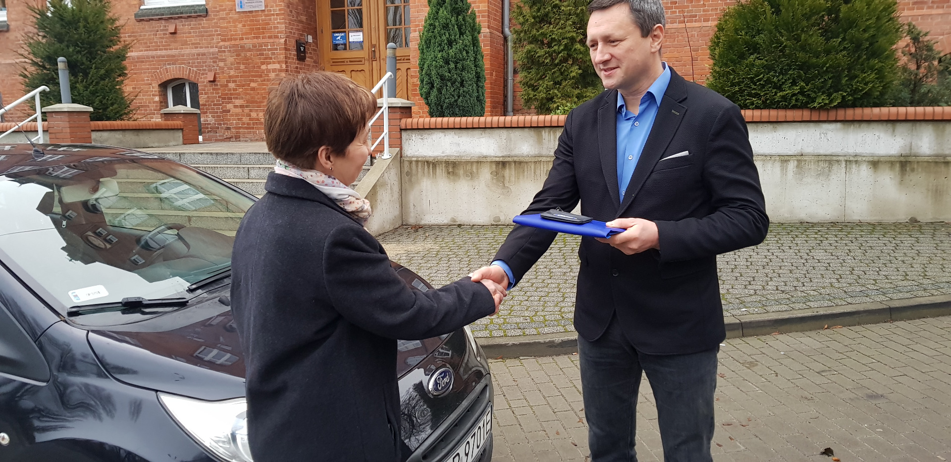 Od dziś Ford Ka należący do OCRG będzie jeździł dla opolskiego hospicjum