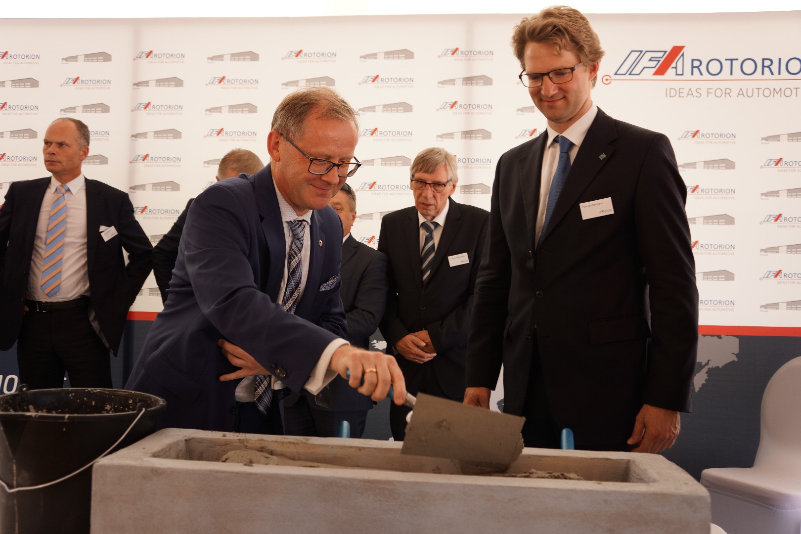 Wmurowano kamień węgielny pod fabrykę firmy IFA