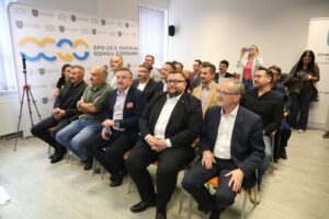 9a8d111e-c110-4728-b965-f490c8981628