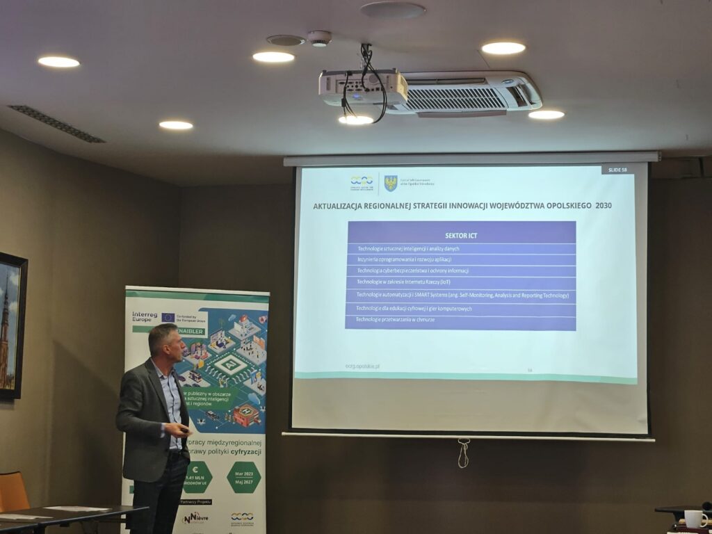 PHOTO-2025-10-22-14-11-35