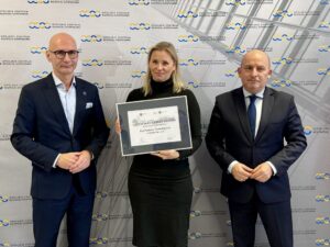 wreczenie-certyfikatow-dla-IOB